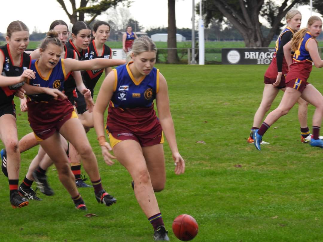 Dusties girls finish in fifth after strong win