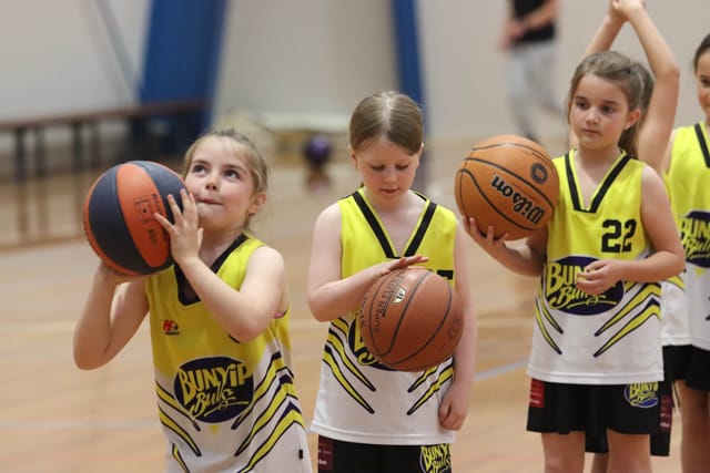 Basketball - 25.11.2021