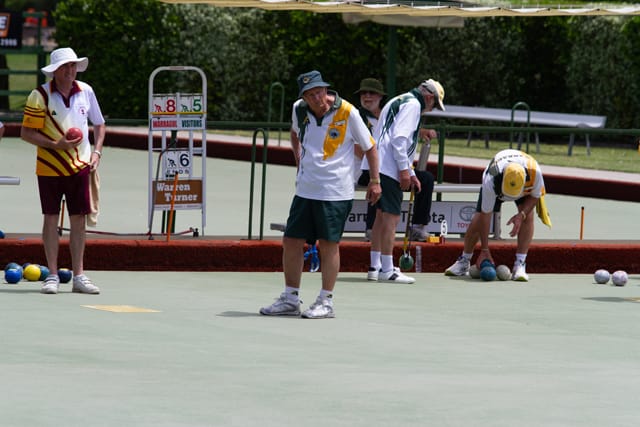 Bowls Warragul v TraralgonD iv 1 - 18122021
