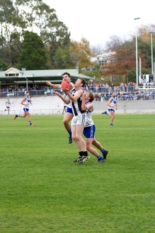 Football EDFL Seniors Neerim South Vs. Poowong - 08.05.2021 