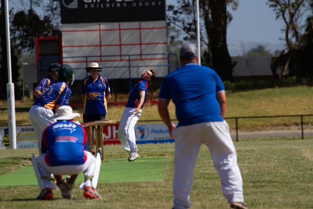 Cricket Div 4 Bunyip Vs. Ellinbank - 18.12.2021