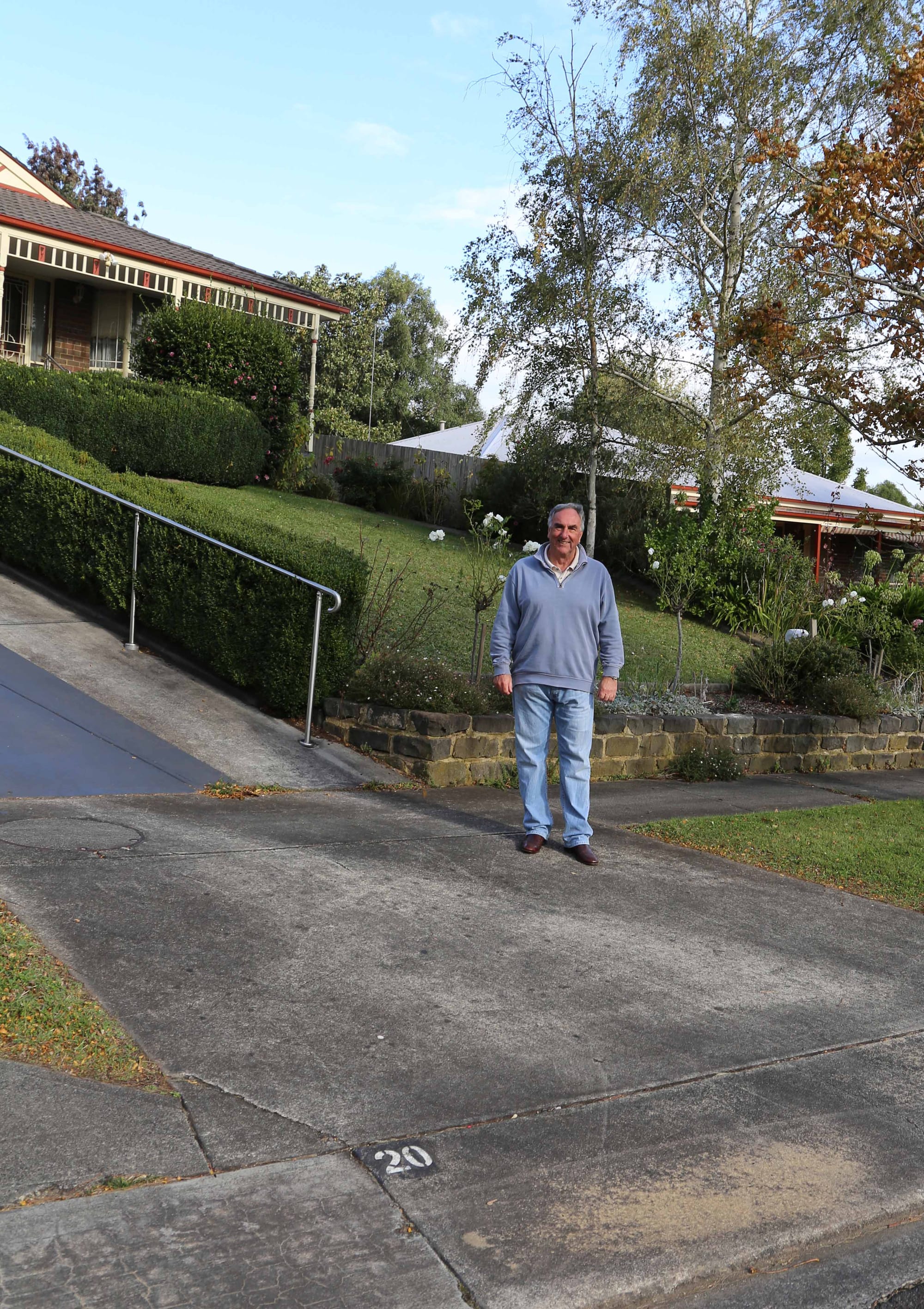 RSL branches ask locals to observe Anzac Day in driveways this year