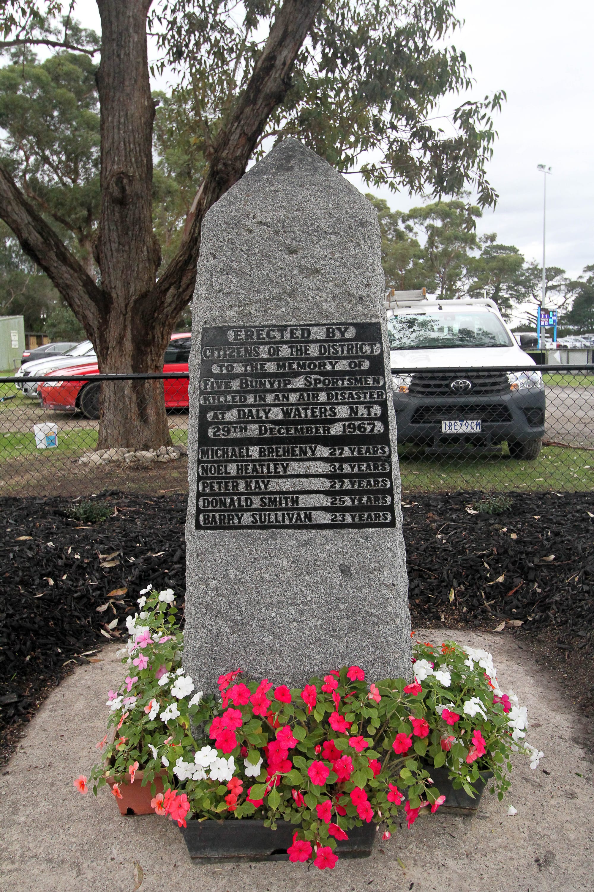 Footy pauses to remember plane crash victims