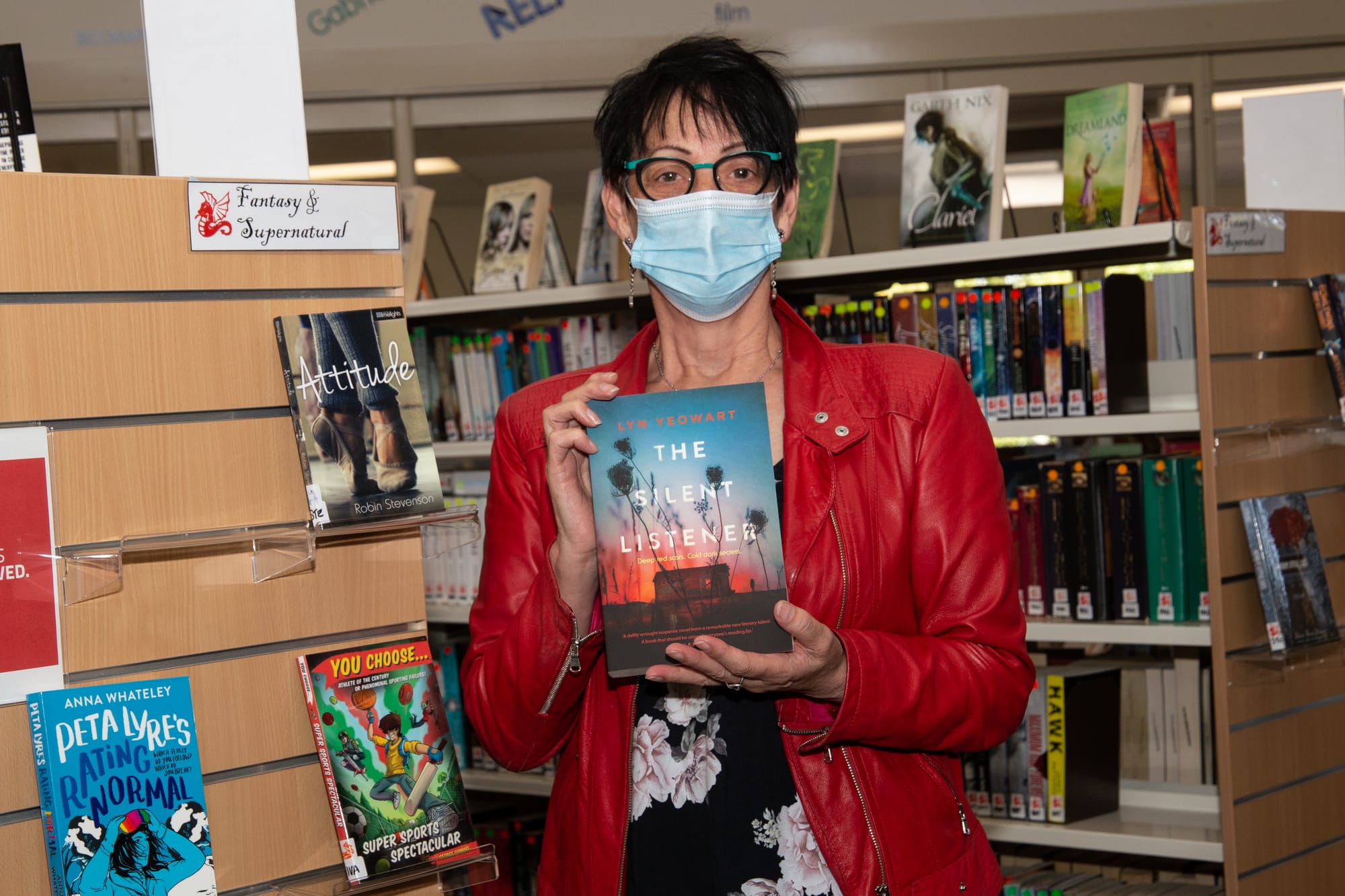 Former student presents novel at Drouin Secondary College