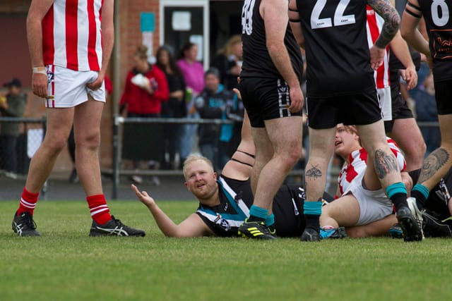 Football EDFL Yarragon v Trafalgar Reserves - 10042021 