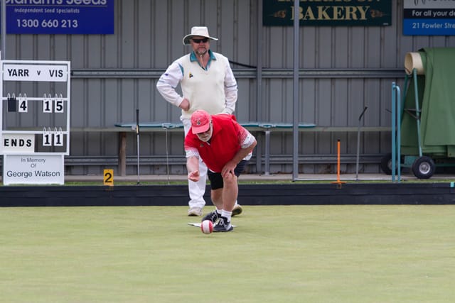 Bowls Yarragon v Trafalgar Div 4 - 04.12.2021