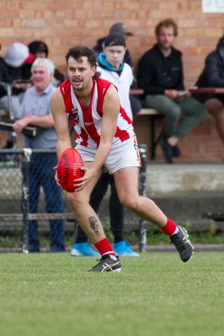 Football EDFL Yarragon v Trafalgar Reserves - 10042021