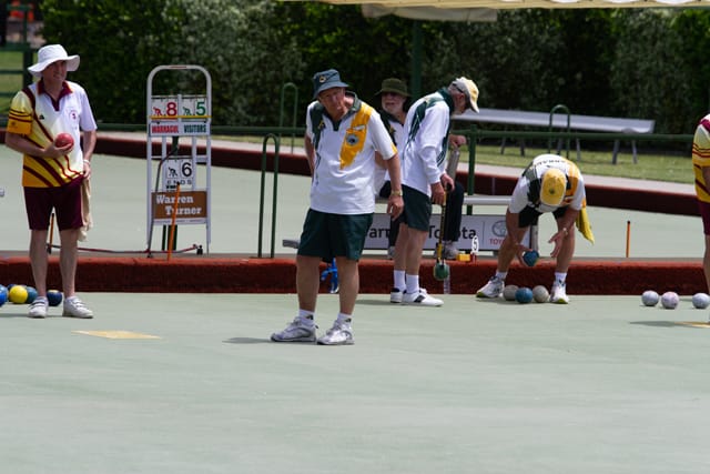 Bowls Warragul v TraralgonD iv 1 - 18122021
