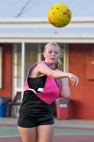 Netball Monday Night (Finals Round 1) - Garfield Stars Vs. Catani (Open Div1) - 18.03.2024