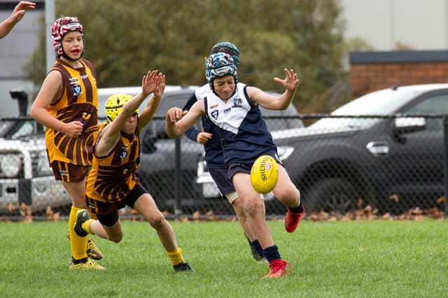 Football SE Juniors U12s Blues v Warranor - 24042021 