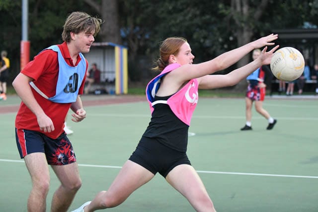 Netball Monday Night Open-Mixed B2 - Lillico Lemmings Vs. Warranor Lightning - 26.02.2024