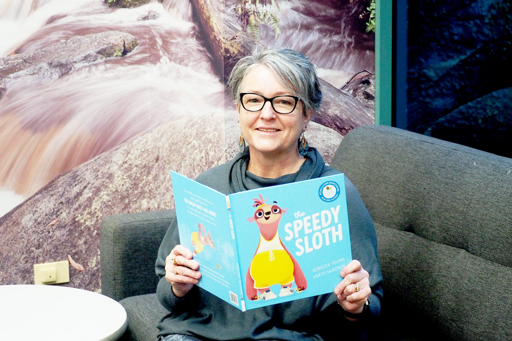 Baw Baw Shire mayor Annemarie McCabe visited Warragul Library to read 