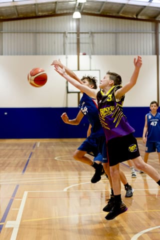 Basketball - 11052021 