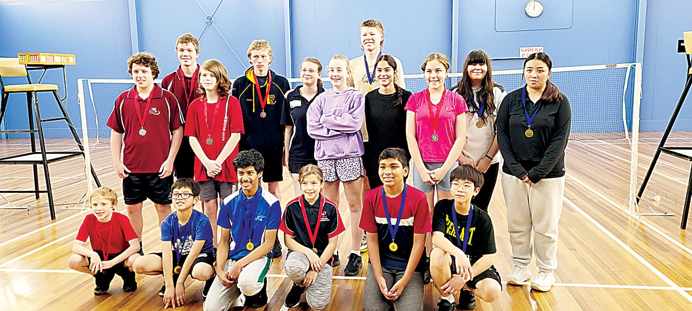 Badminton battle
