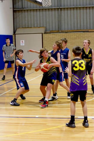 Basketball - 11052021 