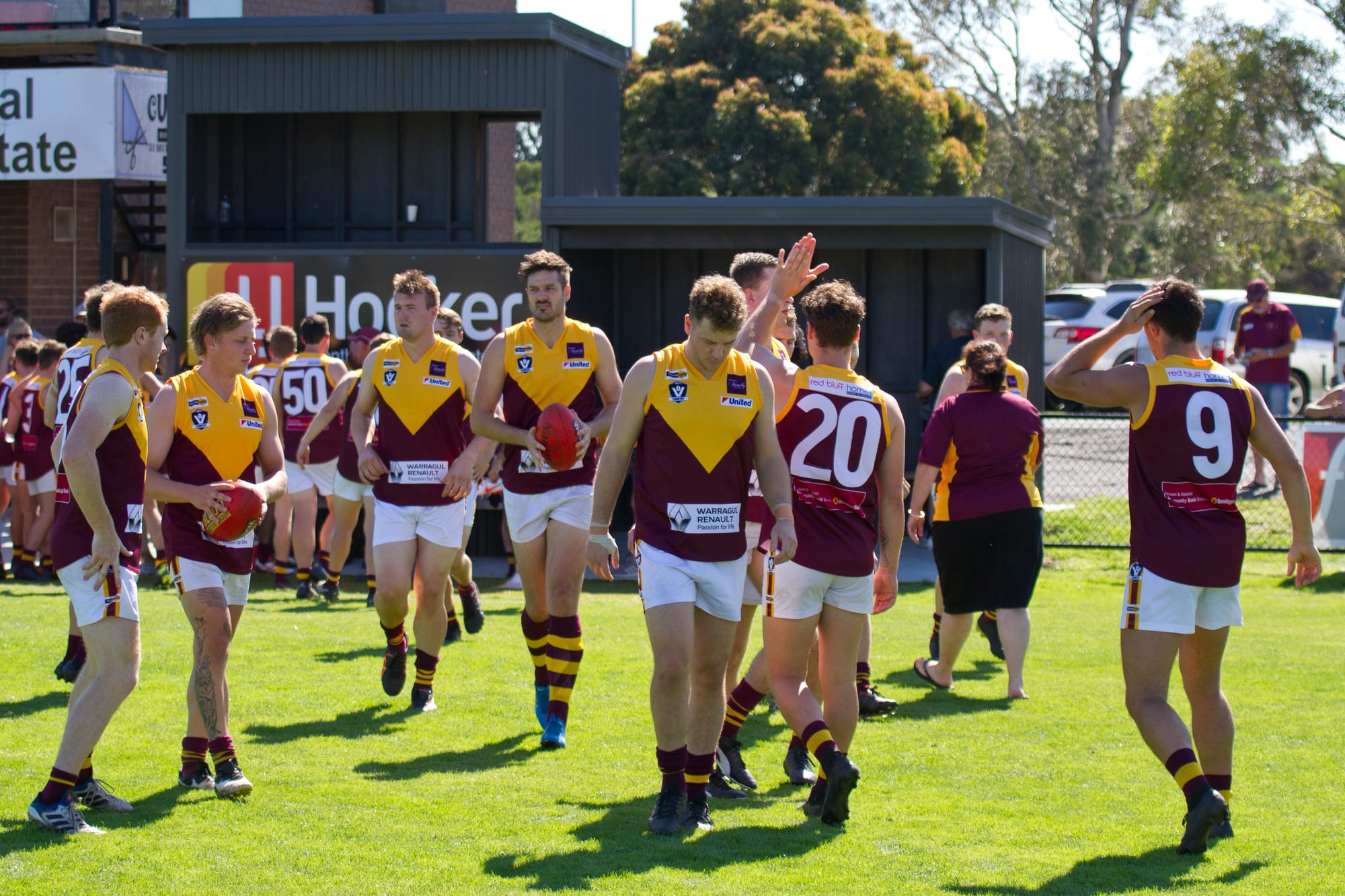Hawks and Gulls clash in Gippsland League rivalry