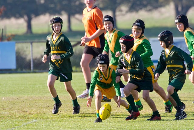 Football WDJFL U10s Hallora Vs. Garfield - 01.05.2021 