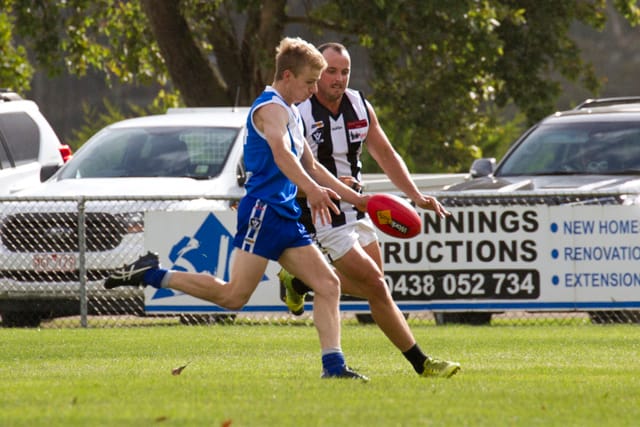 Football MGFL Thorpdale v Yinnar Seniors - 10042021 