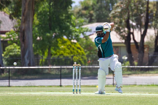 Cricket Div 3 Yarragon Vs. Western Park- 18.12.2021