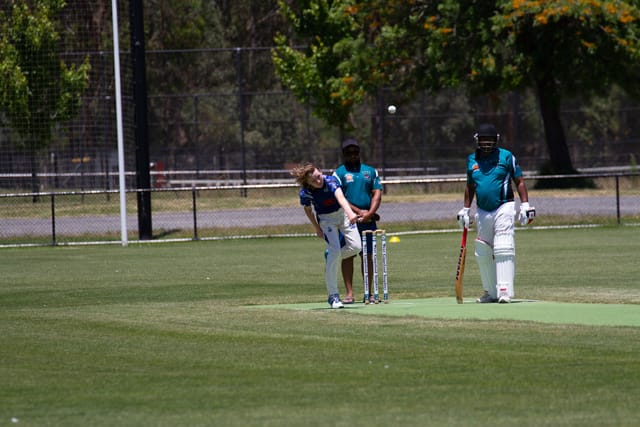 Cricket Div 3 Yarragon Vs. Western Park- 18.12.2021