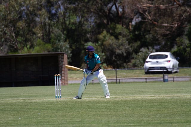 Cricket Div 3 Yarragon Vs. Western Park- 18.12.2021