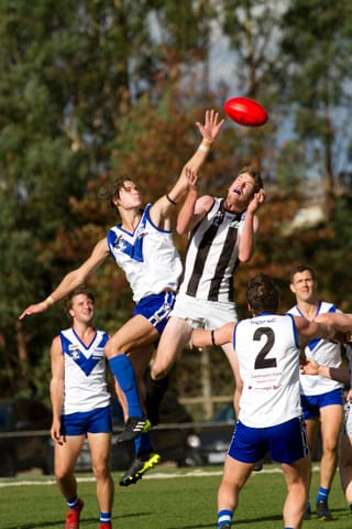 Football EDFL Seniors Neerim South Vs. Poowong - 08.05.2021 