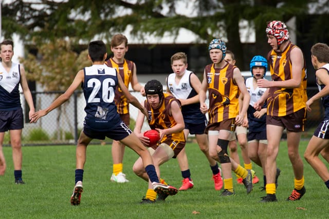 Football SE Juniors U14s Blues v Warranor - 24042021 