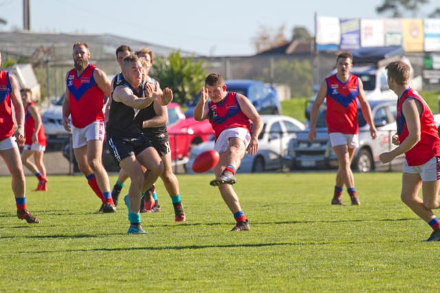 Football EDFL Seniors Yarragon Vs. Buln Buln - 22.05.2021 