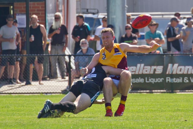 Football GFL Wonthaggi v Drouin Seniors - 03042021 