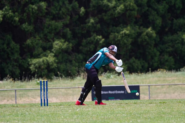 Cricket Div 1 Ellinbank Vs. Yarragon - 18.12.2021
