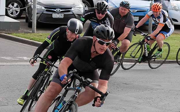 Tactical cycling gives Skinner first place