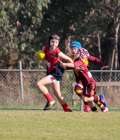 Football Juniors U10s Drouin Maroon Vs. Koo Wee Rup - 01.05.2021