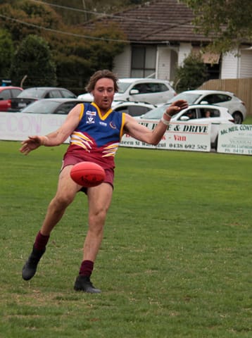 Football Seniors Warragul Industrials Vs. Kilcunda-Bass - 17.04.21 