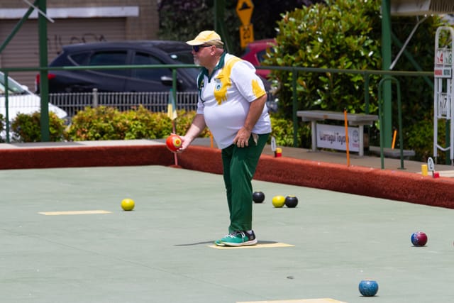 Bowls Warragul v TraralgonD iv 1 - 18122021