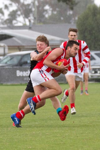 Football EDFL Yarragon v Trafalgar Seniors - 10042021