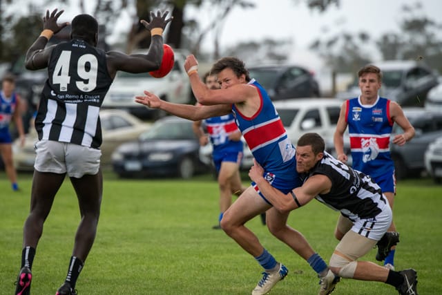 Football- Bunyip Vs Dalyston (Seniors) 10-04-21 