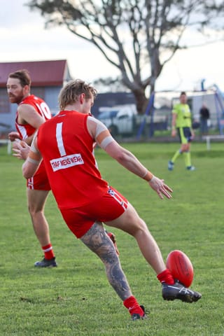 Football EDFL Seniors Trafalgar Vs. Longwarry - 19.06.2021 
