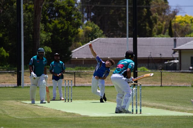 Cricket Div 3 Yarragon Vs. Western Park- 18.12.2021