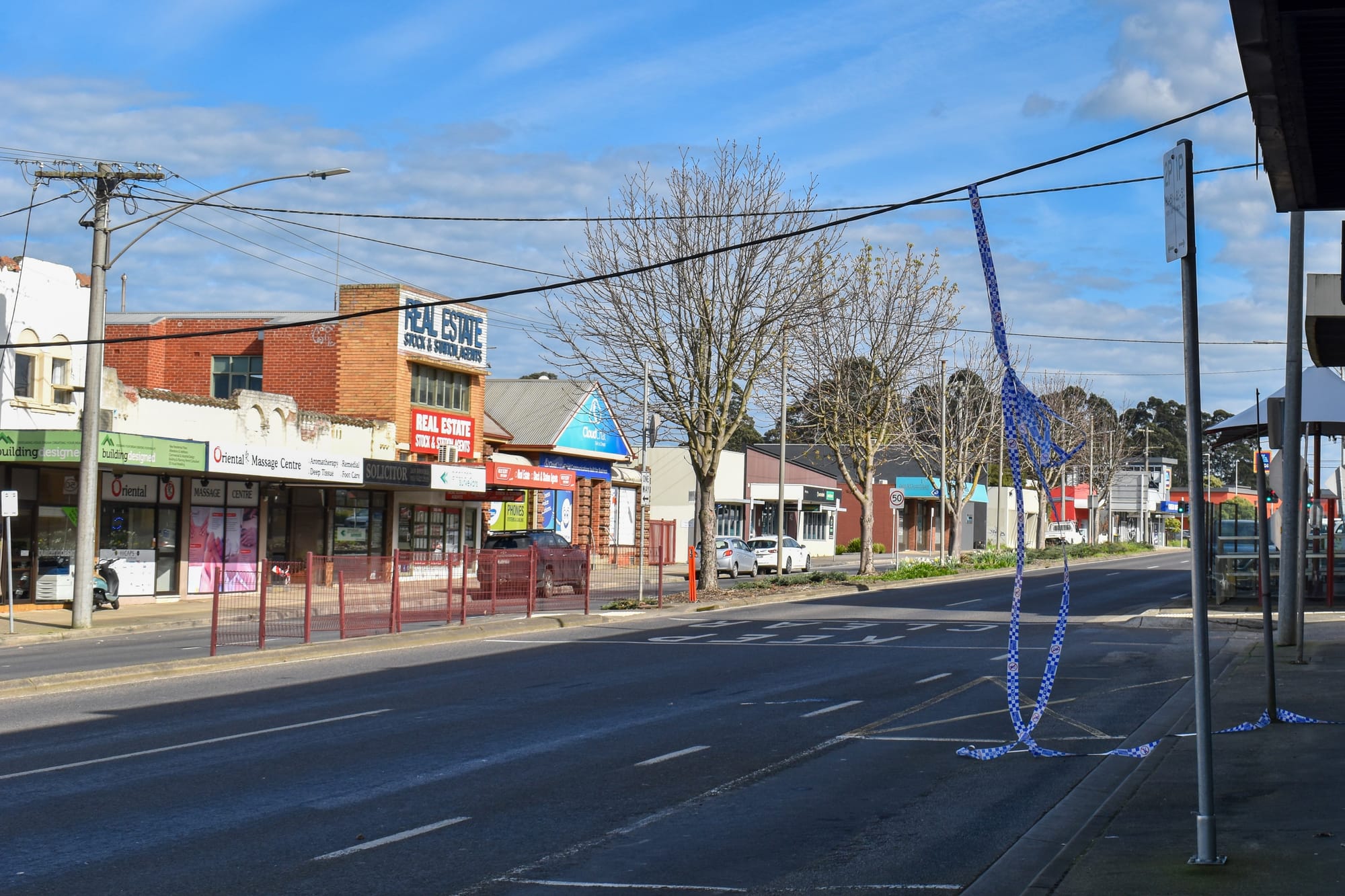 Powerline down on Queen St