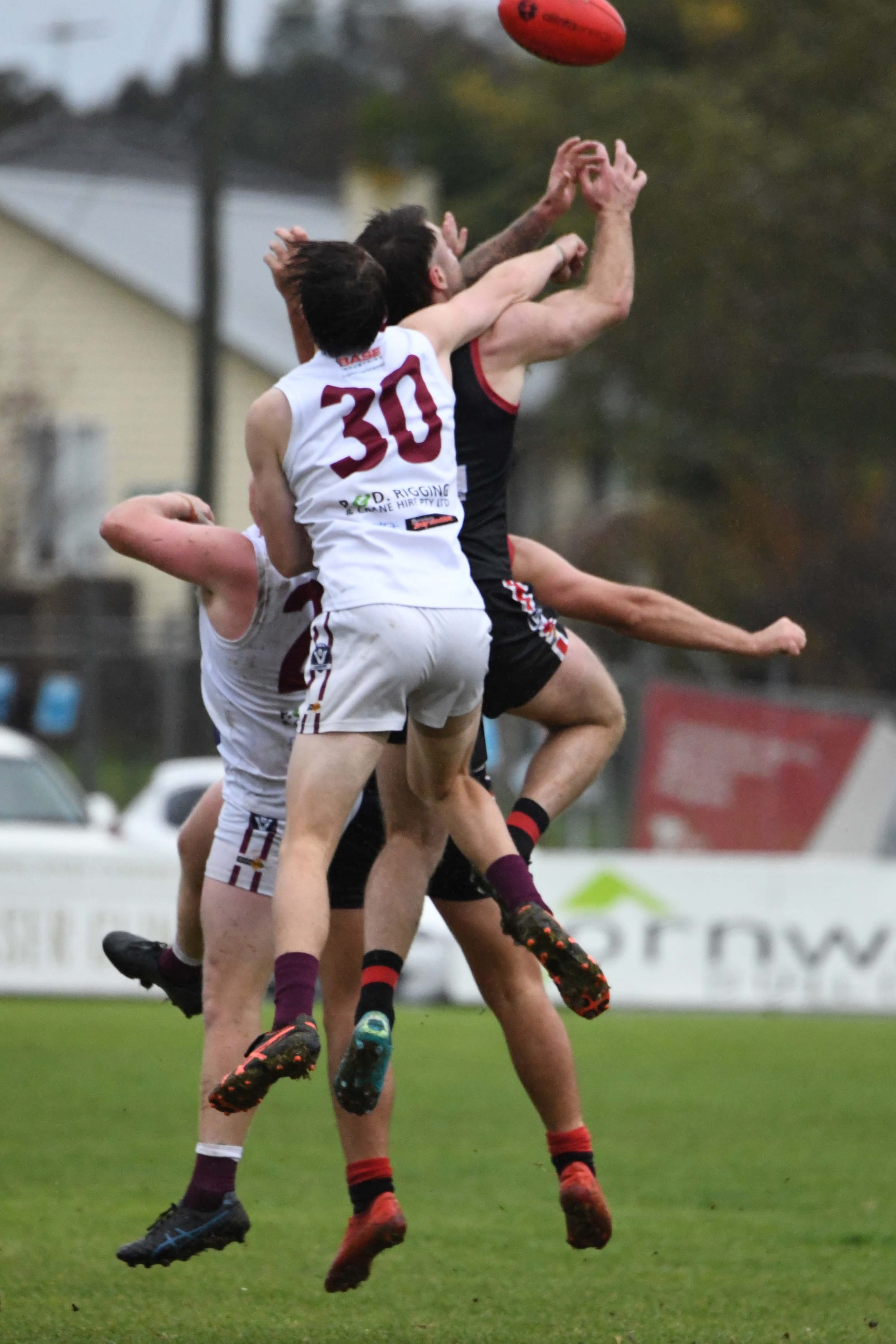 Football GNFL Seniors Warragul Vs. Traralgon 3rd Qtr - 07.05.2022
