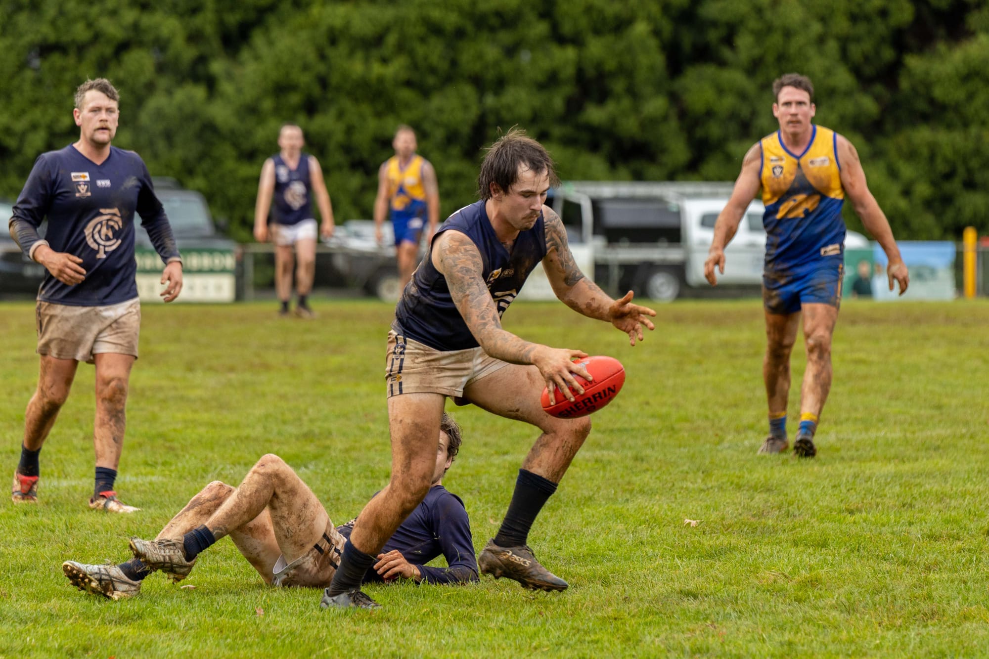 Football Seniors Elllinbank Vs. Catani - 07.05.2022