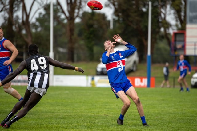 Football- Bunyip Vs Dalyston (Seniors) 10-04-21 