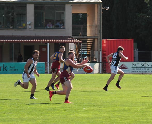 Football Reserves Dusties Vs. Dalyston - 08.05.2021
