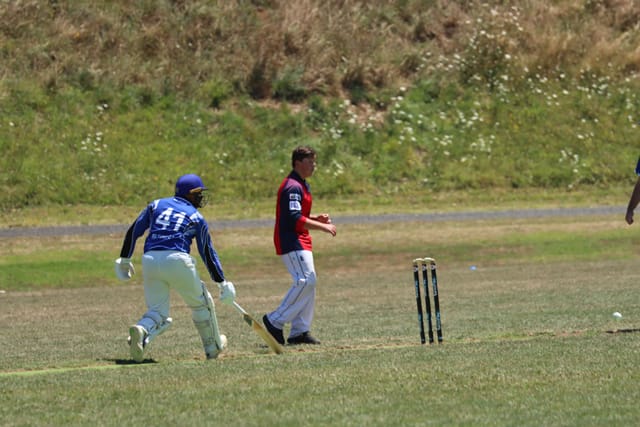 Cricket Div 4 Buln Buln Vs. Western Park - 22.01.2022