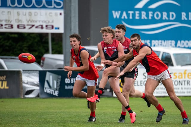 Football- Warragul Vs Bairnsdale (Seniors) 10-04-21 