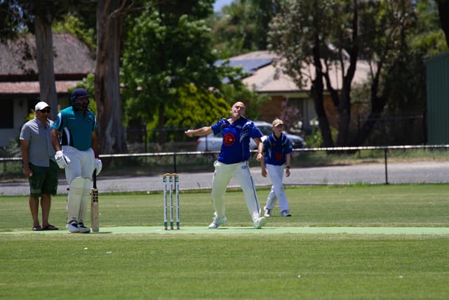 Cricket Div 3 Yarragon Vs. Western Park- 18.12.2021