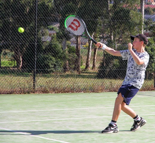 Tennis Juniors Sec 2 - Drouin Red Vs. Drouin Maroon - 18.03.2023