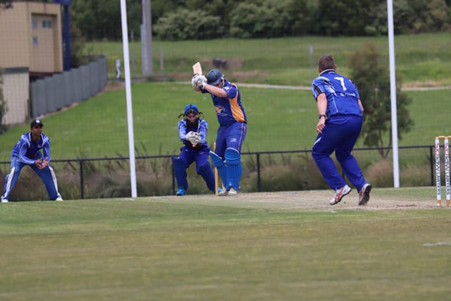 Cricket Div 1 Western Park v Ellinbank - 19112021