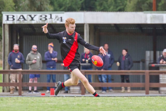Football EDFL Seniors Nilma Darnum v Longwarry - 17042021 