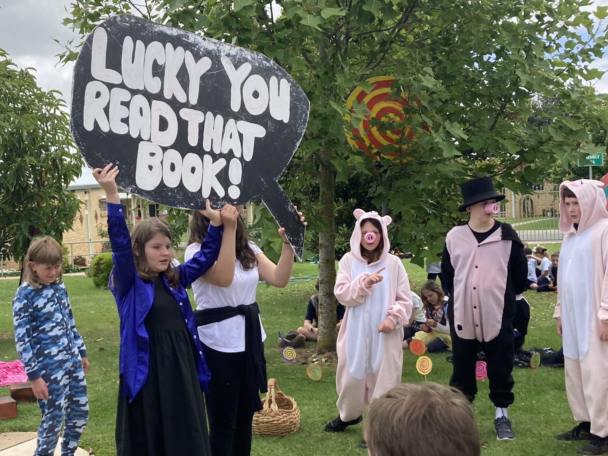 Students take their show on the road